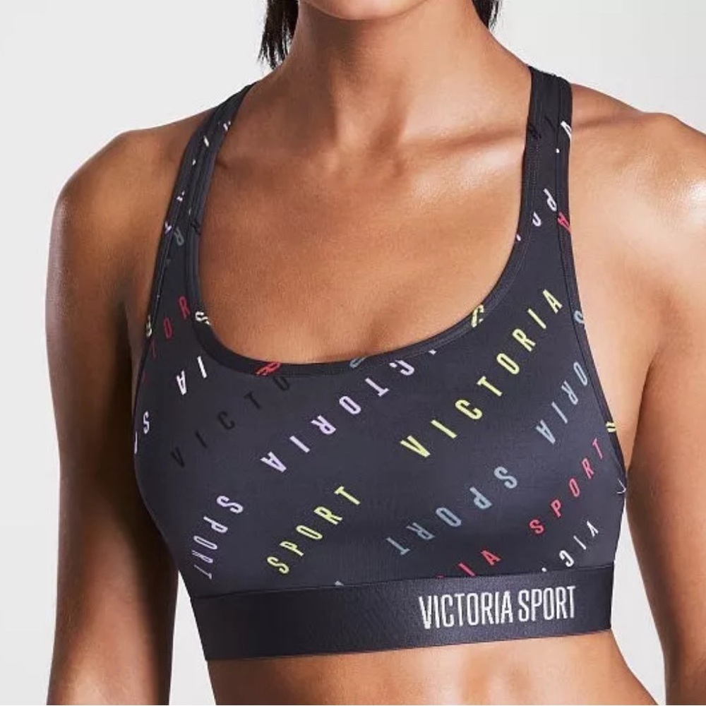 Victoria’s Secret Women’s Sports Bra Size M